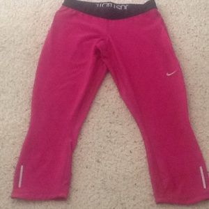 Nike Dry fit workout Capri